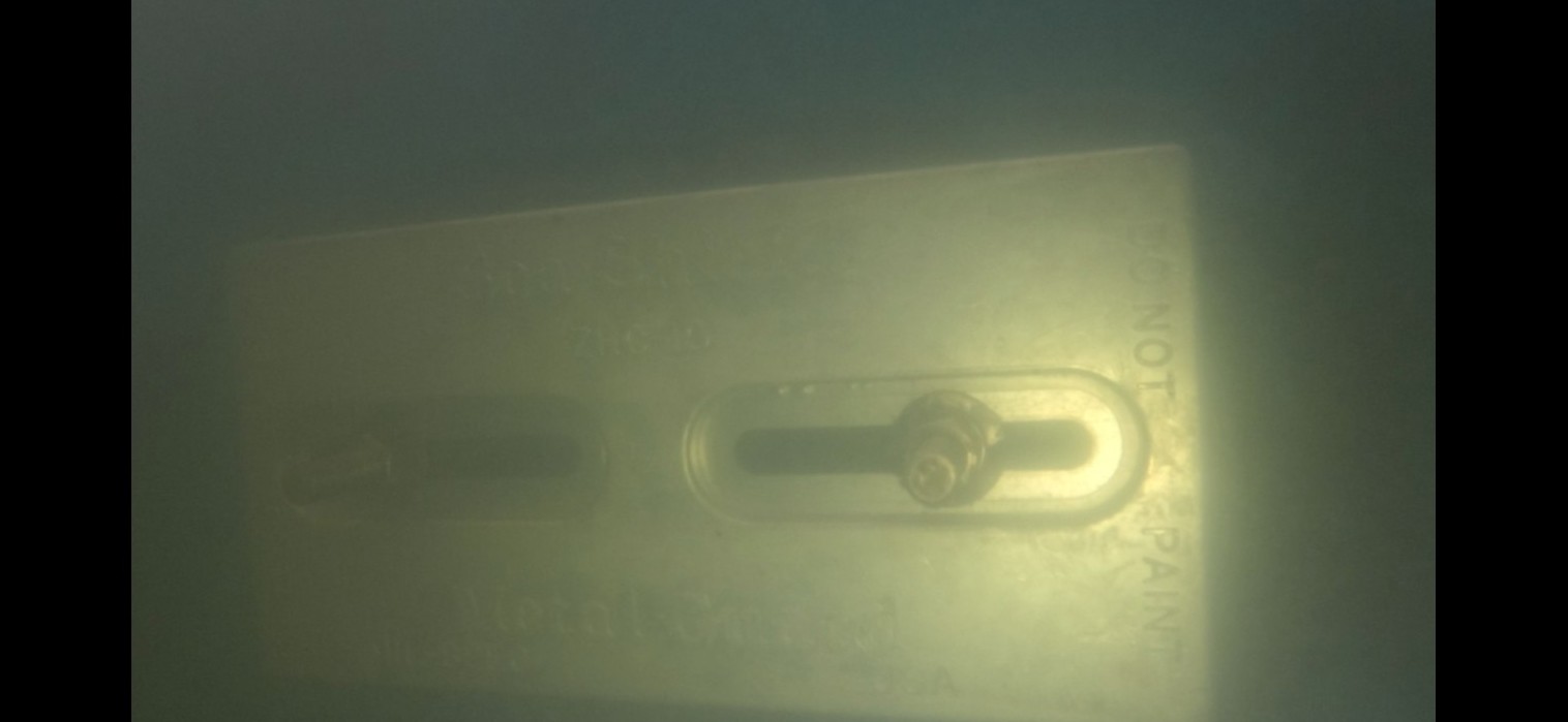 Divers Dream plate anode mounted on the underwater hull